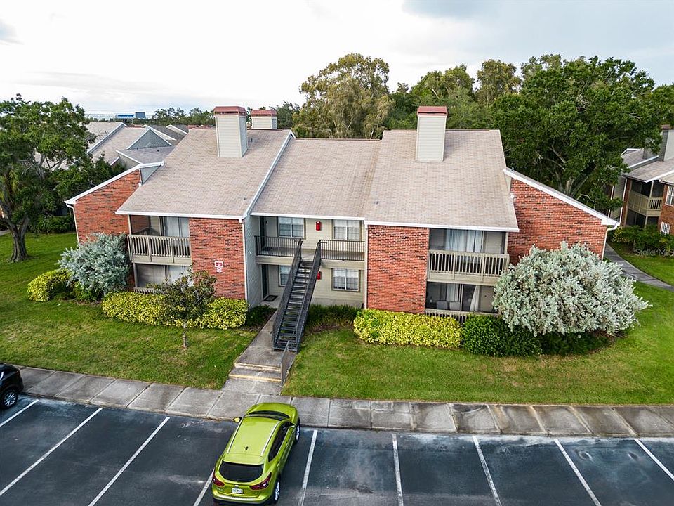 1st image of 9100 DR MARTIN LUTHER KING JR STREET N #207
