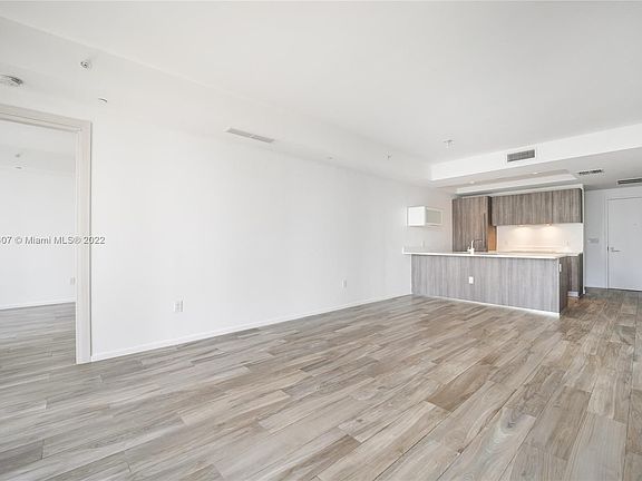 4th image of 801 S Miami Ave Unit 3302