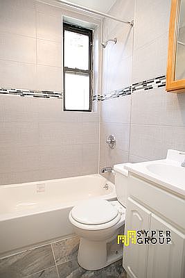 4th image of 668 Hancock St #1G