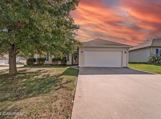 1714 High Quest Dr, Columbia, MO 65202