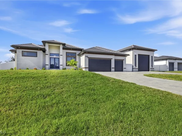 3408 NE 21st Place Cpe, Coral, FL 33909