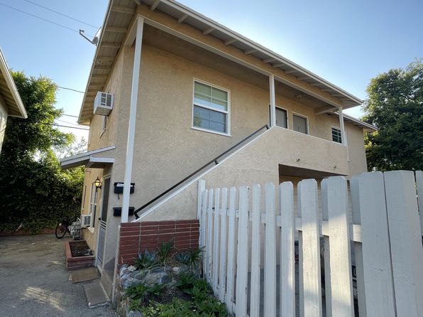 151 N Beachwood Dr