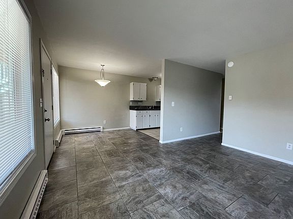 2nd image of 10 S Cove Ave APT 31