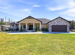 8447 Harvey Walden Dr, Plant City, FL 33565