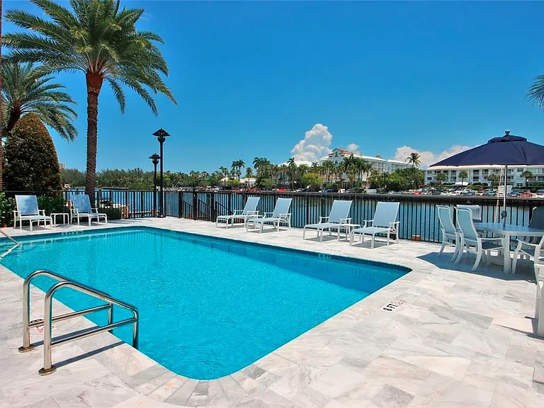 1800 S Ocean Dr #407 — Photo 4