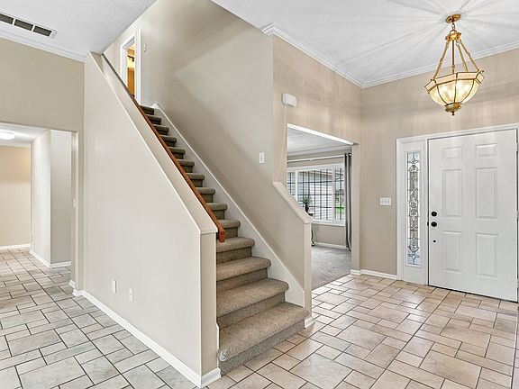 2nd image of 1945 Westminster Pl