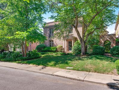 4 Peach Blossom Sq, Nashville, TN, 37205