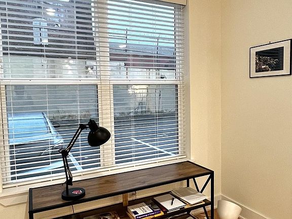 4th image of 512 W Montgomery Ave #1