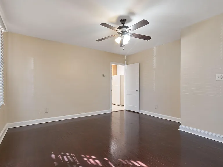 1631 E St SE #1 — Photo 11