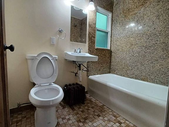 5th image of 1530-1534 S Broadway St #1532-7