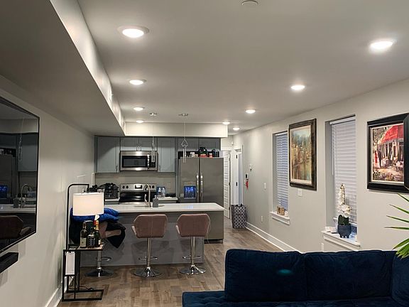 2nd image of 1613 W Girard Ave #1R
