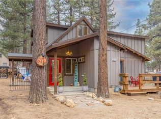 270 Spruce Ln, Sugarloaf, CA 92386