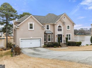 2117 Cove Ridge Ct, Suwanee, GA 30024