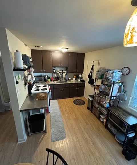 902 SW 7th Ave #2 — Photo 6