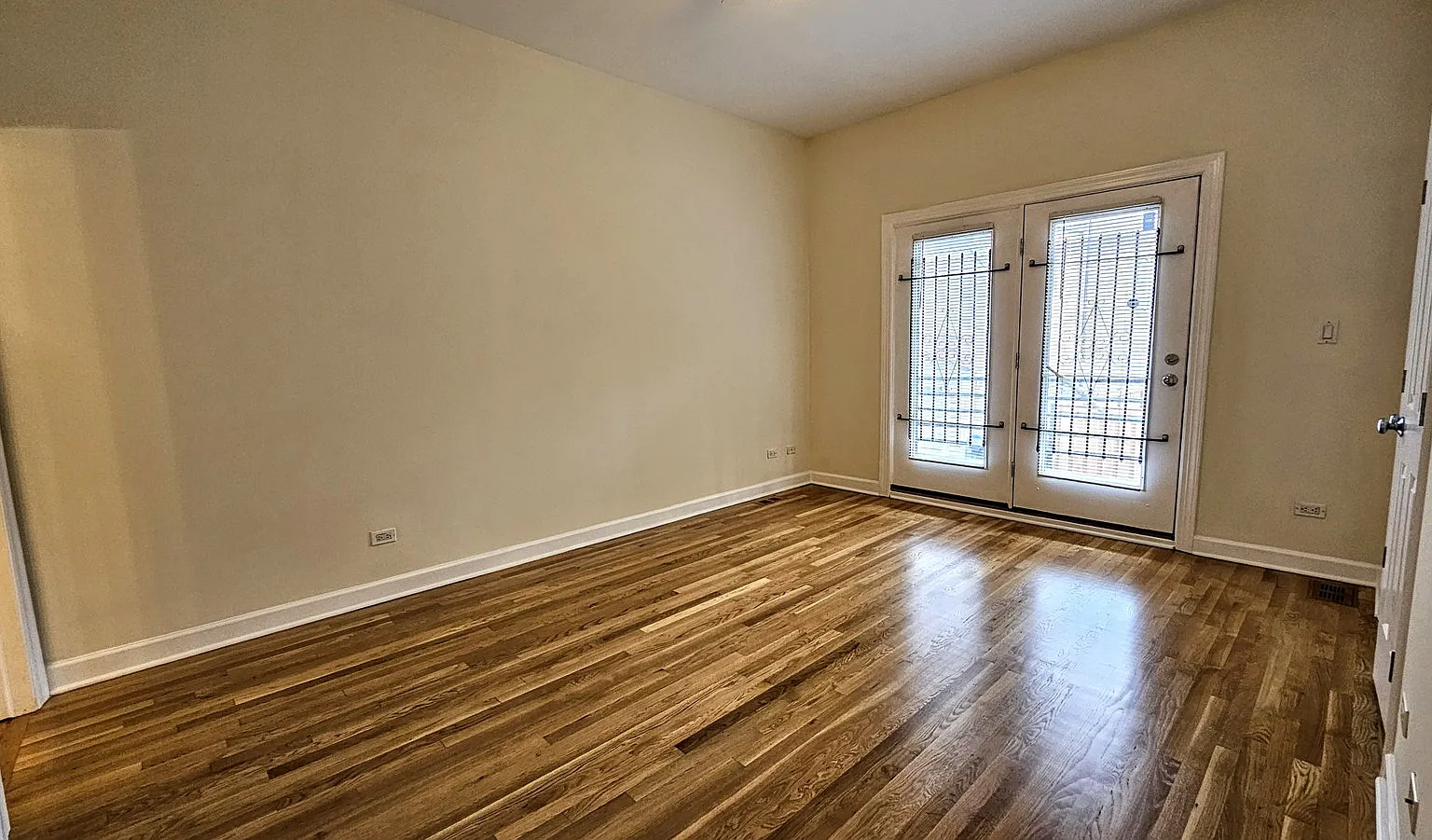 2 bed, 2.0 bath, $3,295 — Photo 4