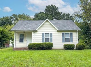 571 Garnet Dr, Clarksville, TN 37042