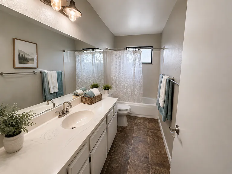 1249 Irish Mountain Rd — Photo 5