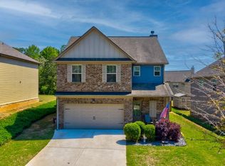 1062 Hartwell Rd, Locust Grove, GA 30248