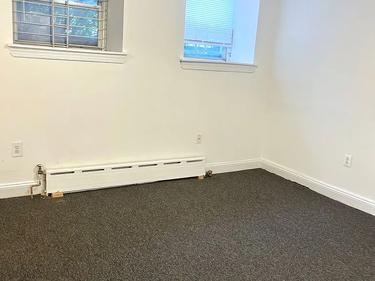 Chester Lynn Apartments — Photo 14
