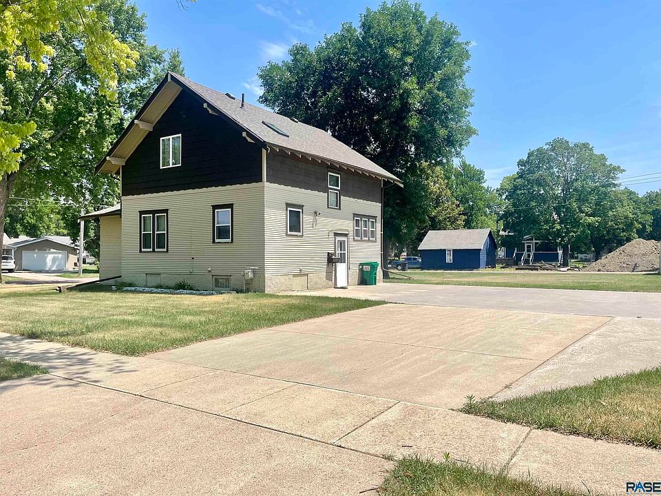 111 W Birch St, Beresford, SD 57004 MLS 22204904 Zillow