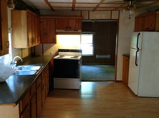 8519 Chain O Lakes Dr, Delton, MI