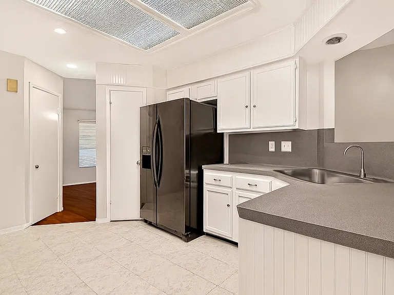 15343 Meadow Village Dr — Photo 12
