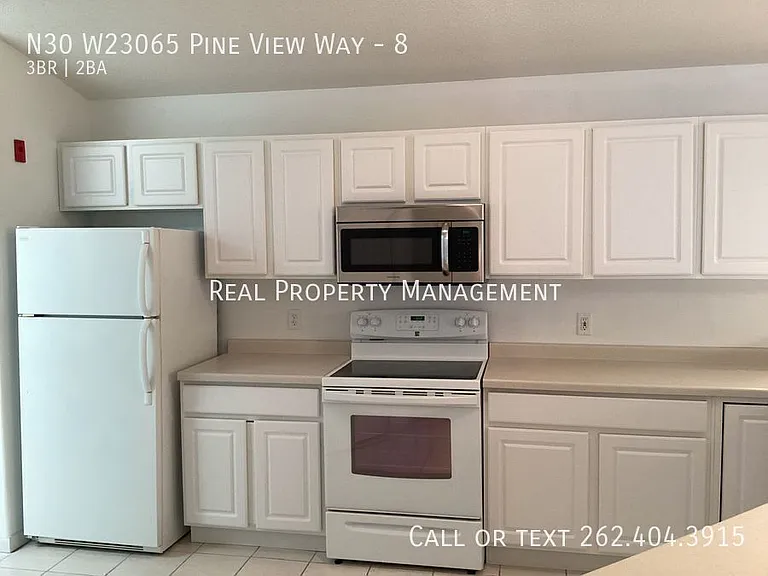 N30W23065 Pineview Way #8 — Photo 3