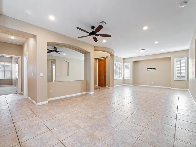 10492 Mission Park Ave — Photo 13