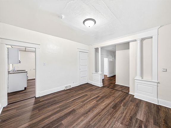 3rd image of 1225 Miami St #A