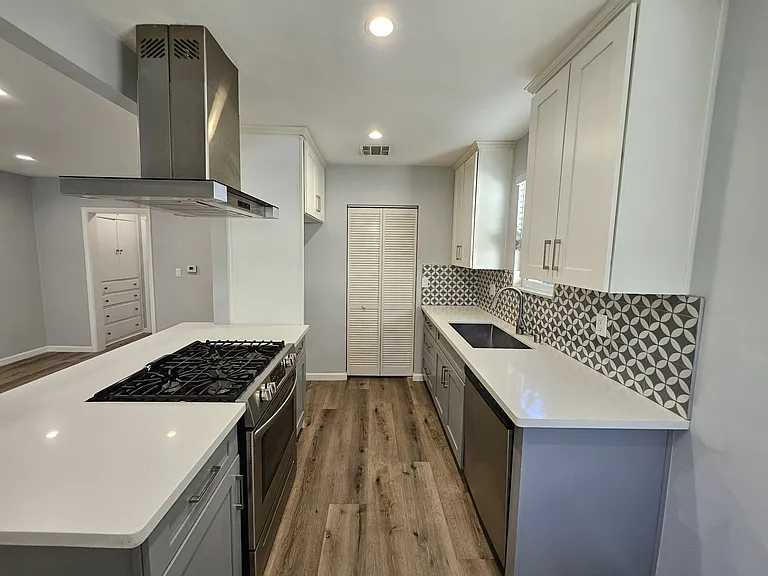 2350 Florencita Ave #1/2 — Photo 3
