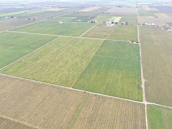 4th image of 21610 N Devries Rd