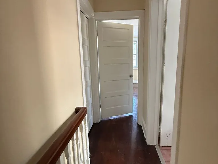 1442 W State St — Photo 19