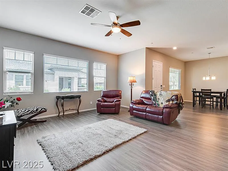 726 Orange Plume Walk