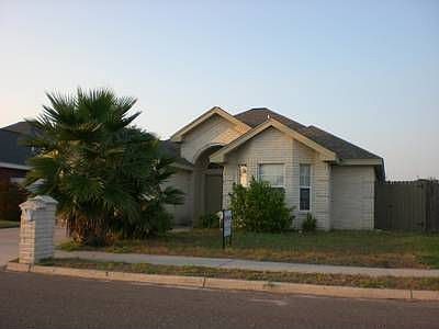 1st image of 3820 Toucan Ave