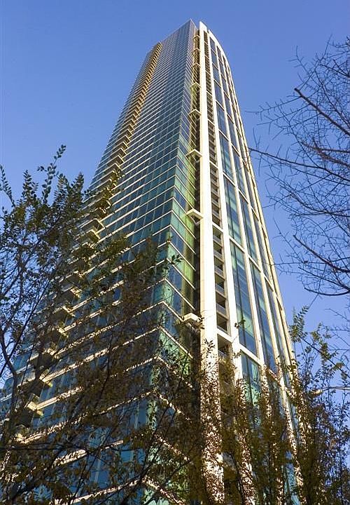 1st image of 425 1st St Unit 1304