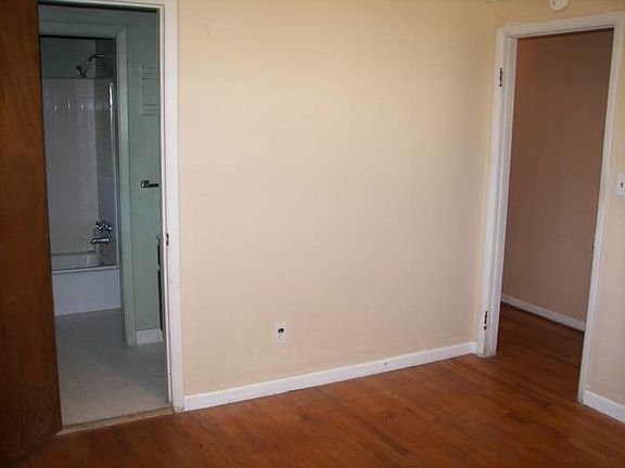 master bedroom with bath