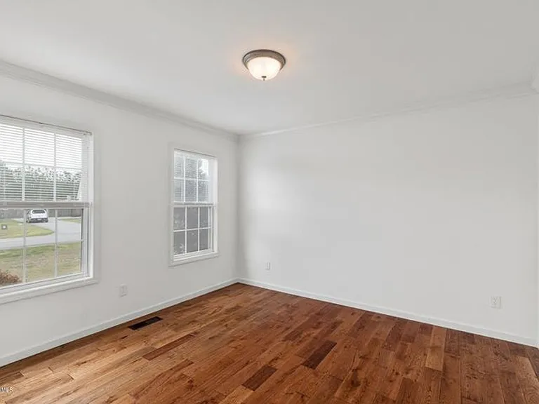 147 Harvest Moon Dr — Photo 6