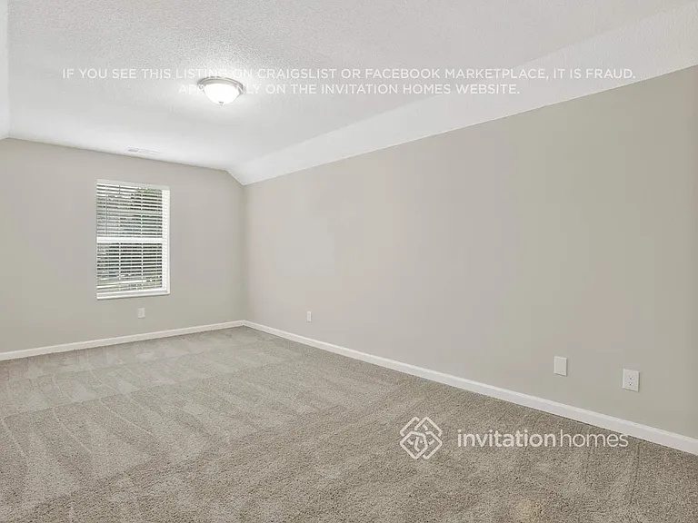 6530 Lake Mill Ct — Photo 7