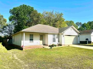 208 Holmes Rd, Jonesboro, AR 72405
