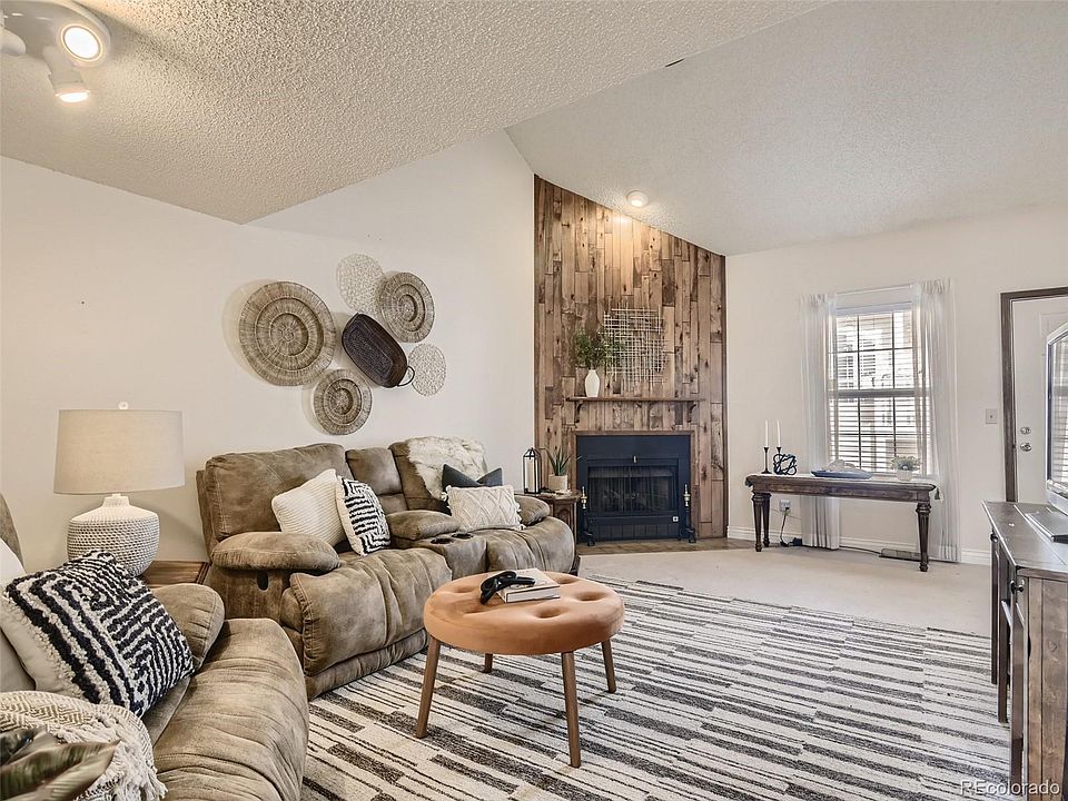 1st image of 5474 W Canyon Trl APT D