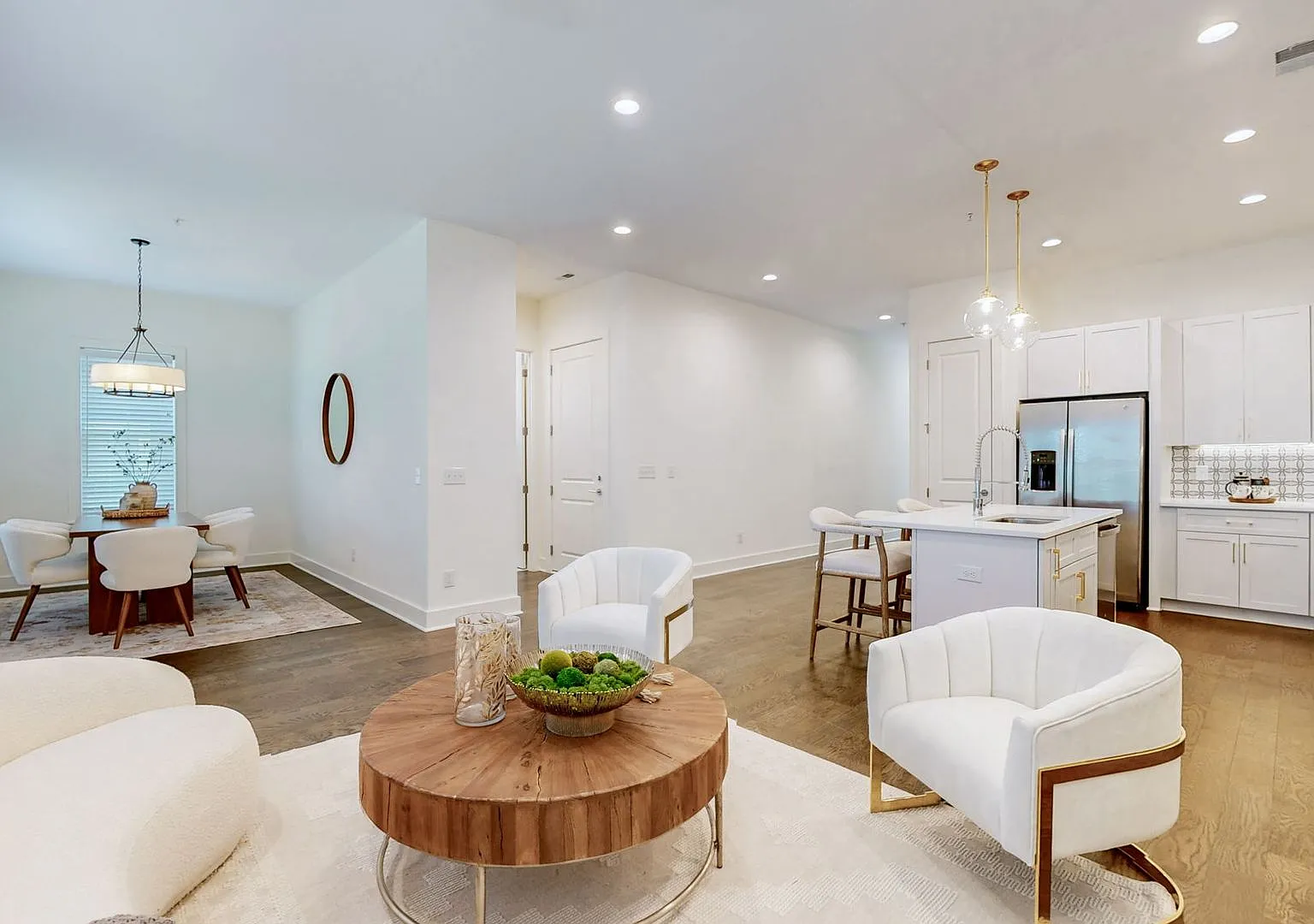 New 3/2.5 Townhome in Downtown Franklin, TN (pet friendly)! — Photo 4