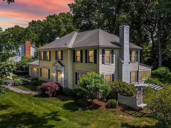 127 Rugby Rd, Longmeadow, MA 01106