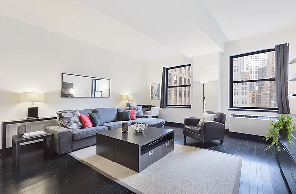 Sold by Compass | media 1