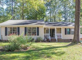 109 Leisure Ct, Cary, NC 27511