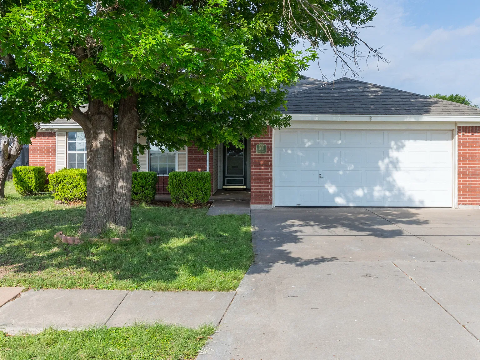 2634 Bishop Rd — Photo 2
