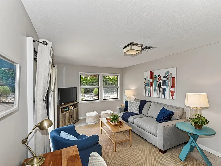 2475 Alameda Ave #B — Photo 12