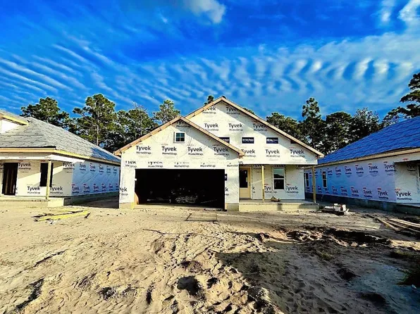 2459 Lake Ridge Dr, Southport, NC 28461