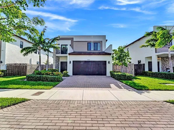20900 NE 2nd Ct, Miami, FL 33179