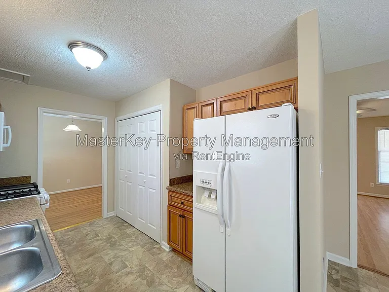 6320 Dry Fork Ln — Photo 9