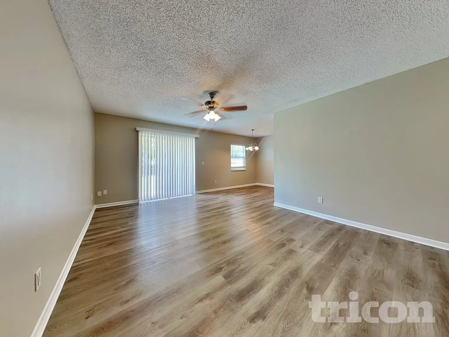 3106 King Phillip Way Seffner FL — Photo 3